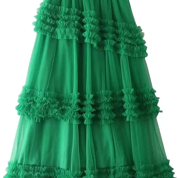 🍒SOLD🍒•green ruffle tule skirt• - Picture 4 of 5